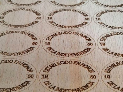 Dotslaser manufacturing wood letters
